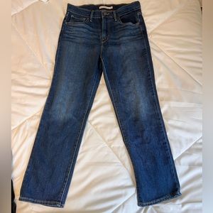 Levi’s 724 High Rise Straight Crop Jean Size 29